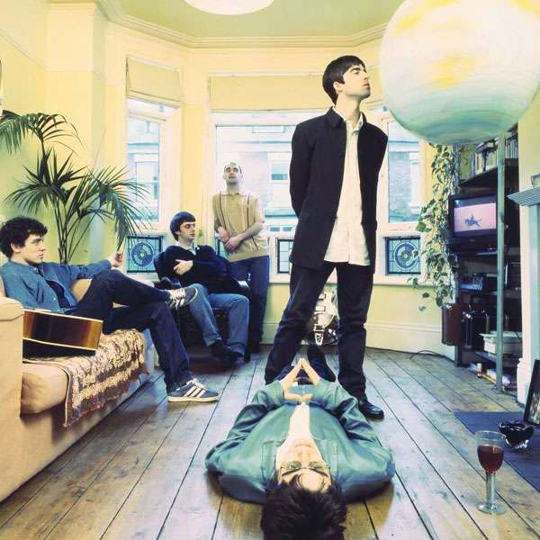 Oasis-Locations-Tour-Manchester-Definitely-maybe-600