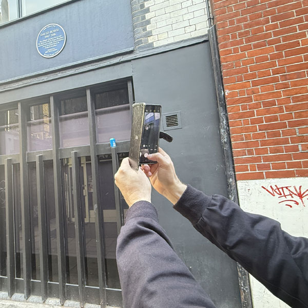 elton-john-walking-tour-600